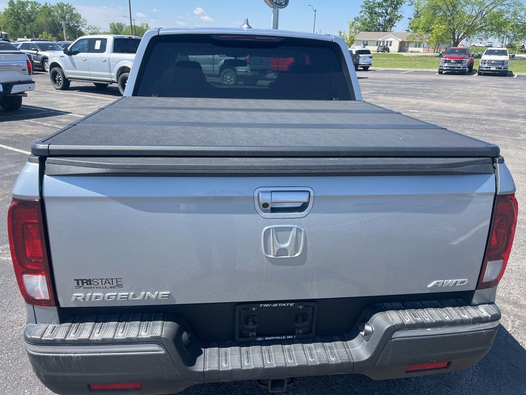 Used 2017 Honda Ridgeline RTL-T Truck