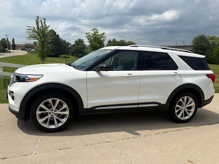 2023 Ford Explorer Platinum SUV