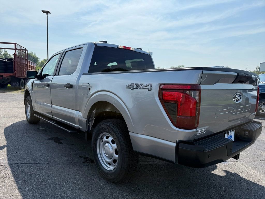 2025 Ford F-150 XL photo 3