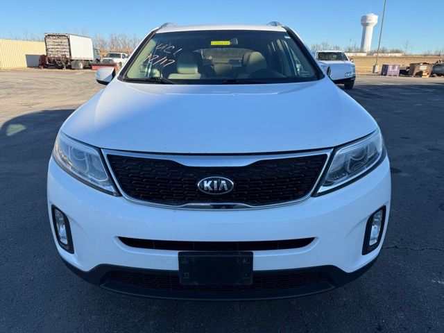 Used 2014 Kia Sorento LX with VIN 5XYKTCA60EG510466 for sale in Kansas City