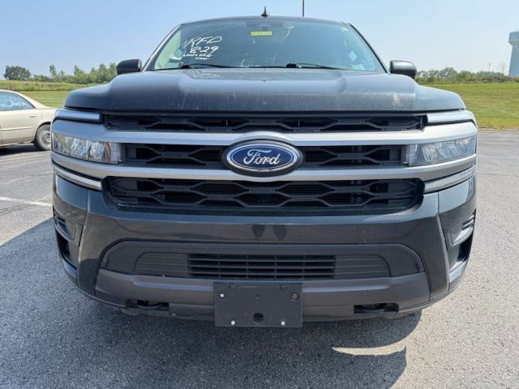 Used 2023 Ford Expedition Max XLT SUV