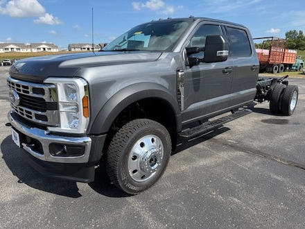 2026 Ford Chassis Cab F-550 XLT TRUCK