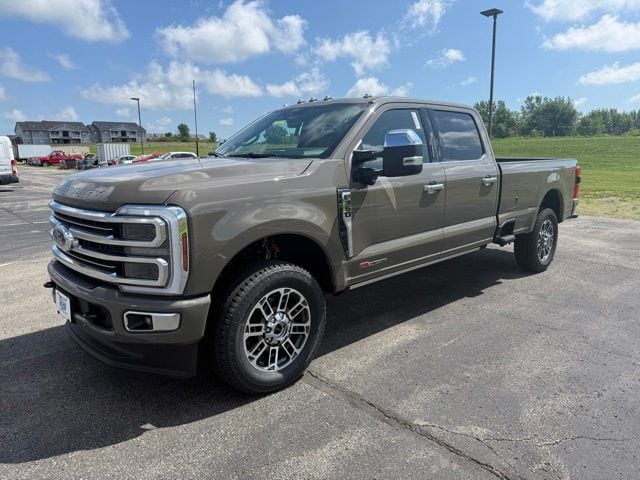 2026 Ford F-350 Platinum 4x4 Crew Cab 8' Box SRW's photo