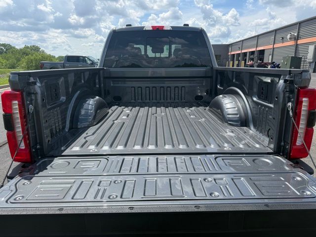 2026 Ford F-350 Super Duty Lariat - Photo 9
