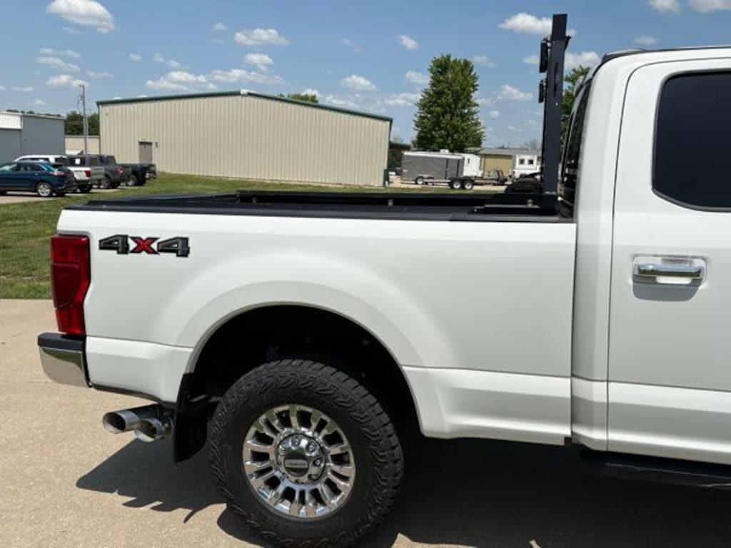 Used 2021 Ford F-250SD Lariat Truck