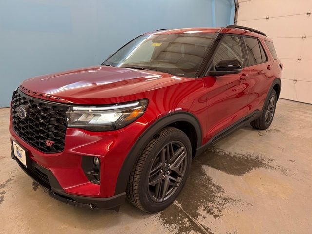 2026 Ford Explorer ST's photo