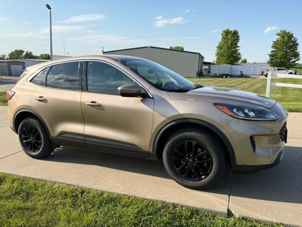 Used 2021 Ford Escape SE SUV