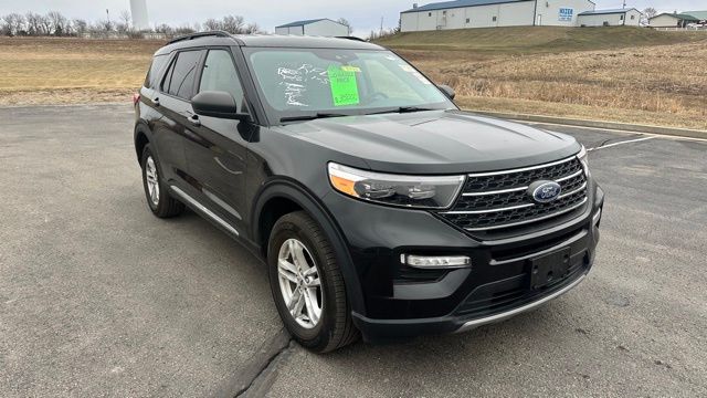 Used 2023 Ford Explorer XLT with VIN 1FMSK8DH5PGB36445 for sale in Kansas City