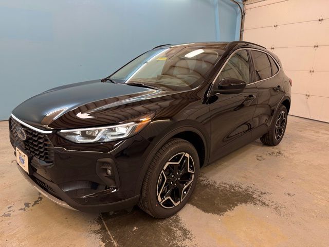 2026 Ford Escape Platinum's photo