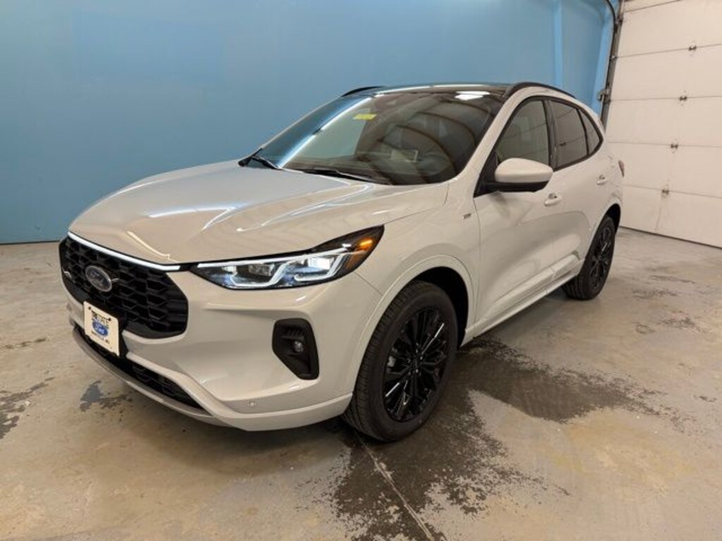 New 2026 Ford Escape ST-Line Elite SUV