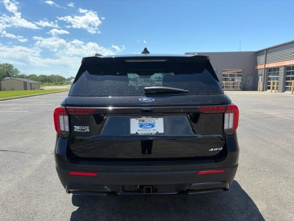 New 2026 Ford Explorer ST-Line SUV