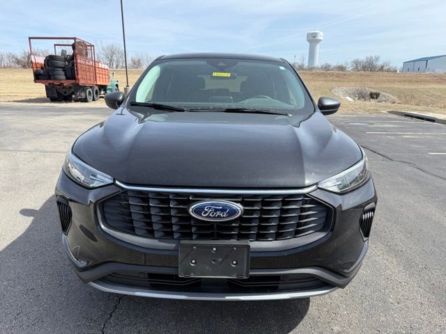 Used 2024 Ford Escape Active with VIN 1FMCU9GN4RUB24779 for sale in Kansas City
