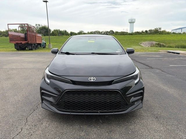 Used 2024 Toyota Corolla SE with VIN 5YFS4MCEXRP184135 for sale in Kansas City