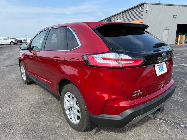 2023 Ford Edge SEL photo 4