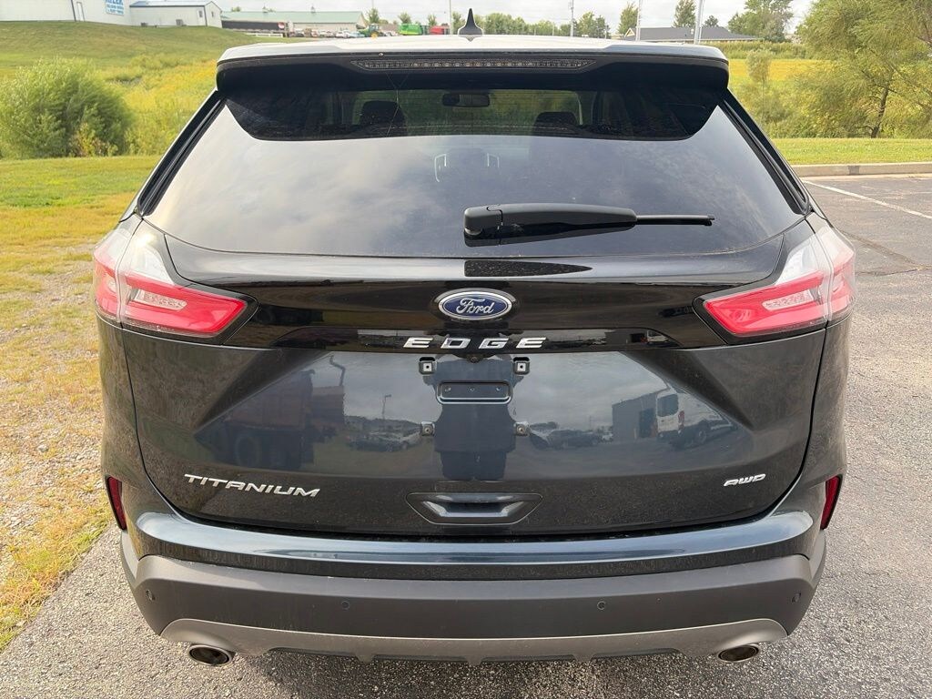Used 2024 Ford Edge Titanium SUV