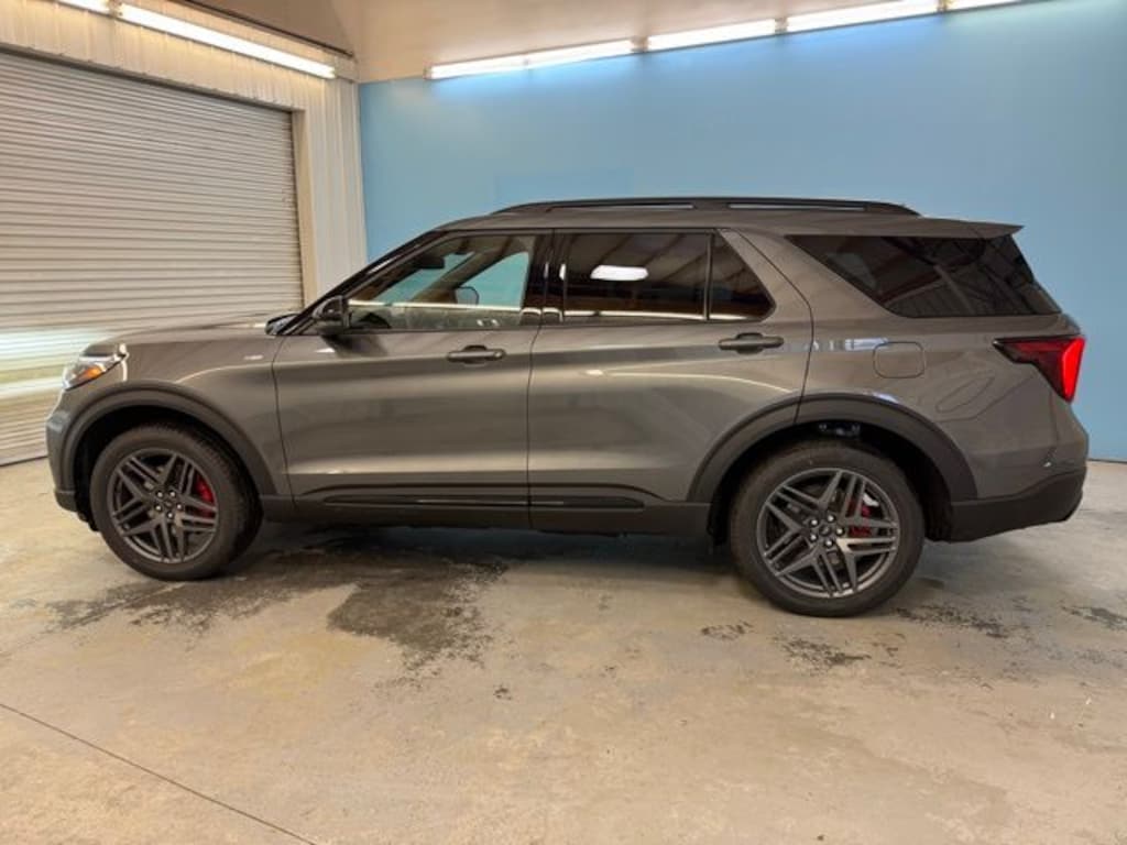 New 2026 Ford Explorer ST-Line SUV