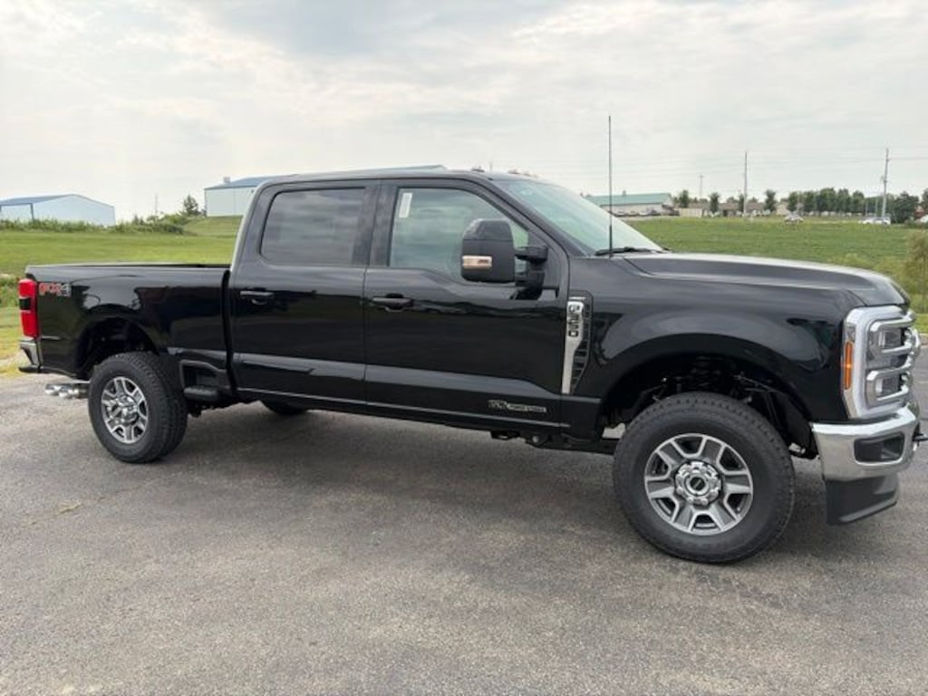 New 2026 Ford Super Duty F-350® Lariat® TRUCK
