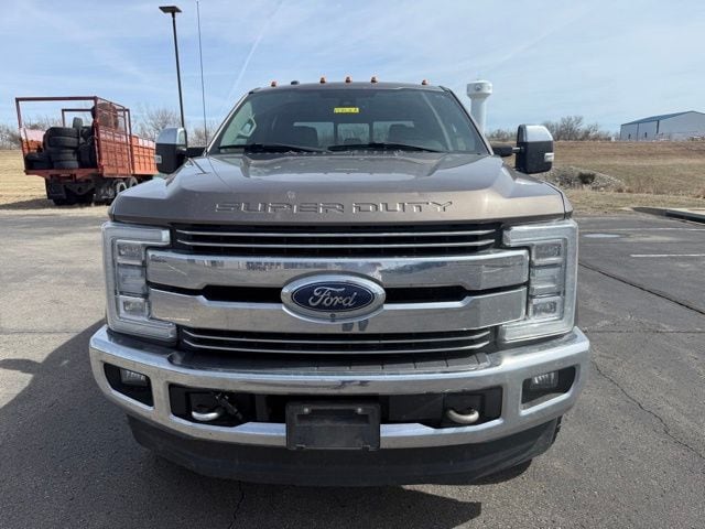 Used 2018 Ford F-350 Super Duty Lariat with VIN 1FT8W3BTXJEB58182 for sale in Kansas City