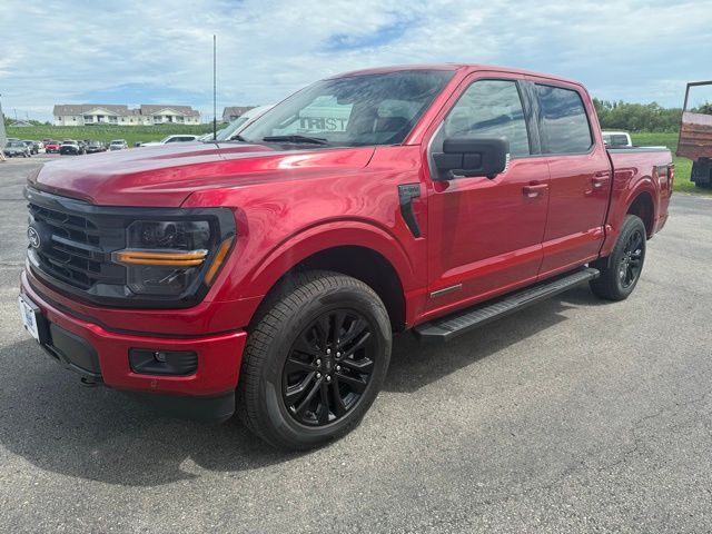 2025 Ford F-150 XLT's photo