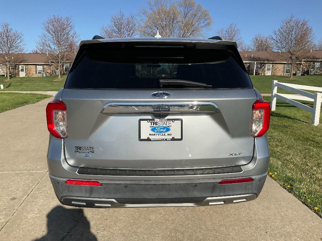 2020 Ford Explorer XLT photo 3