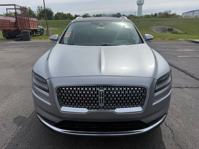 Used 2022 Lincoln Nautilus Reserve with VIN 2LMPJ8K97NBL27569 for sale in Kansas City