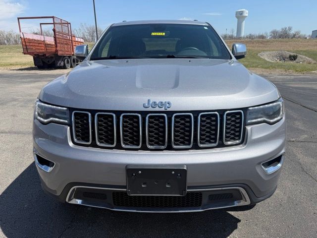 Used 2019 Jeep Grand Cherokee Limited with VIN 1C4RJFBG9KC724613 for sale in Kansas City