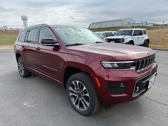 Used 2023 Jeep Grand Cherokee L Overland with VIN 1C4RJKDG2P8846665 for sale in Kansas City