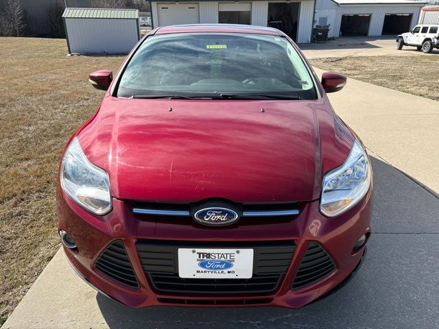Used 2014 Ford Focus SE with VIN 1FADP3F20EL197318 for sale in Kansas City