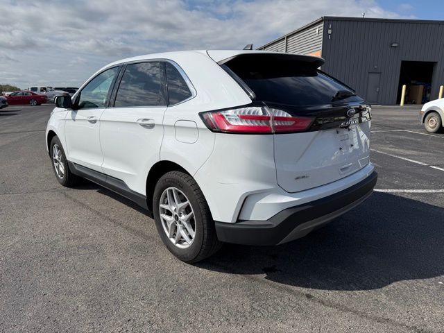 2024 Ford Edge SEL photo 4