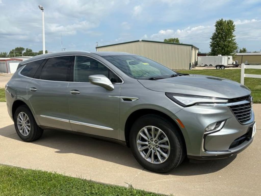 Used 2023 Buick Enclave Essence SUV