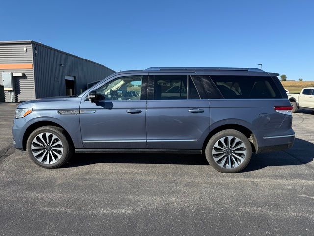 Used 2022 Lincoln Navigator Reserve L with VIN 5LMJJ3LT8NEL01272 for sale in Kansas City