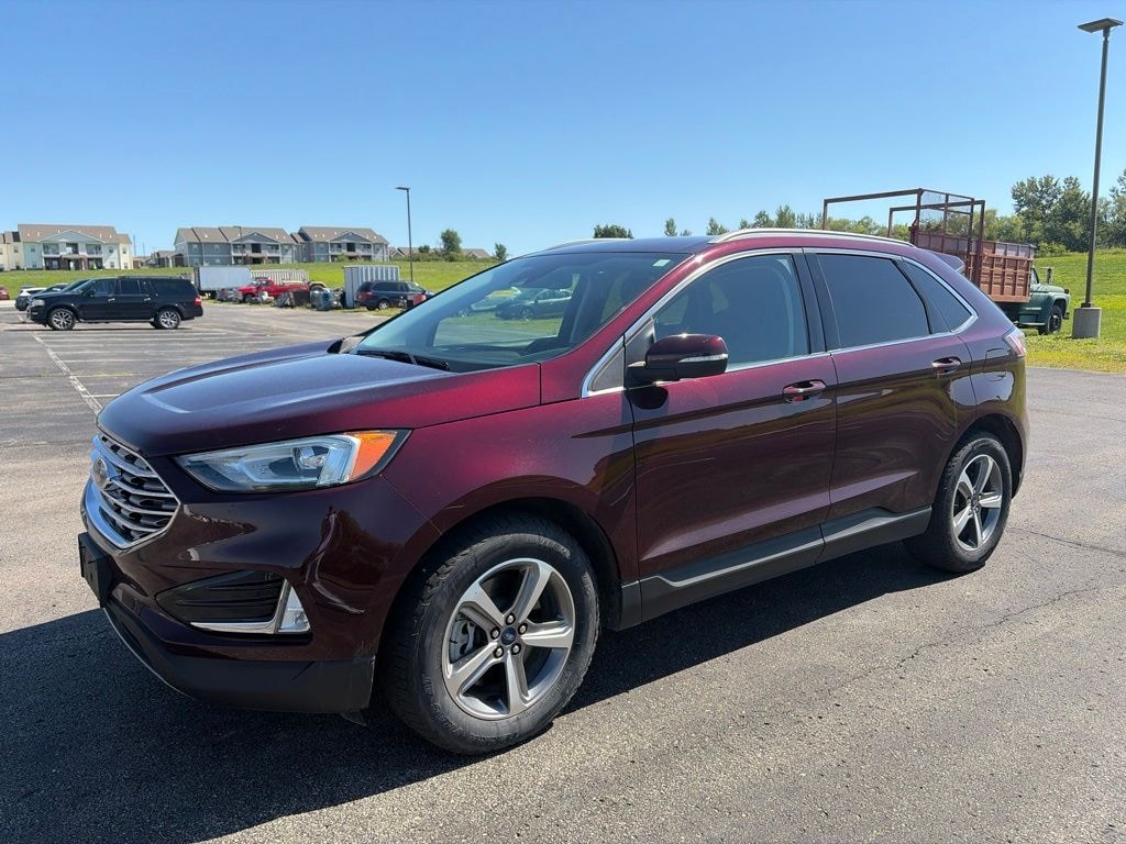 Used 2020 Ford Edge SEL SUV