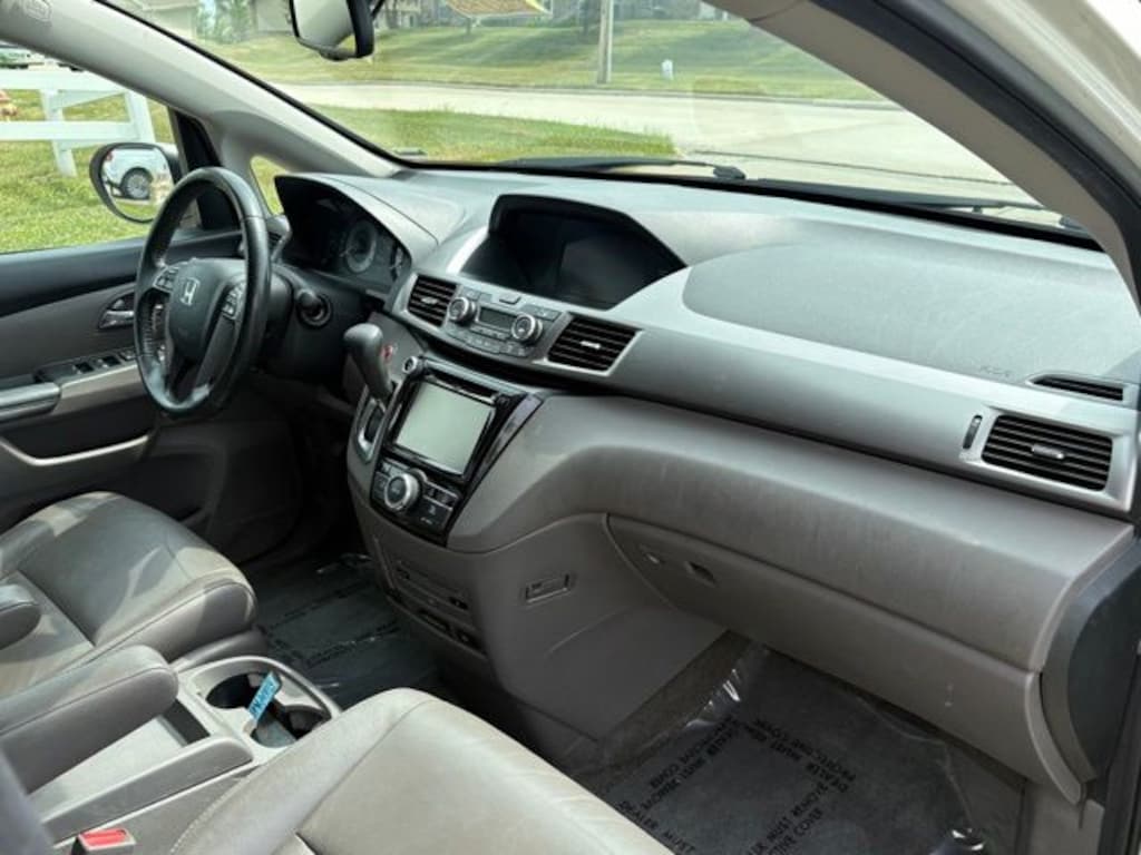 Used 2015 Honda Odyssey EX-L Minivan/Van