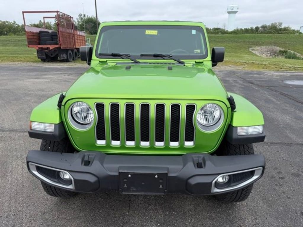 Used 2018 Jeep Wrangler Unlimited Sahara SUV