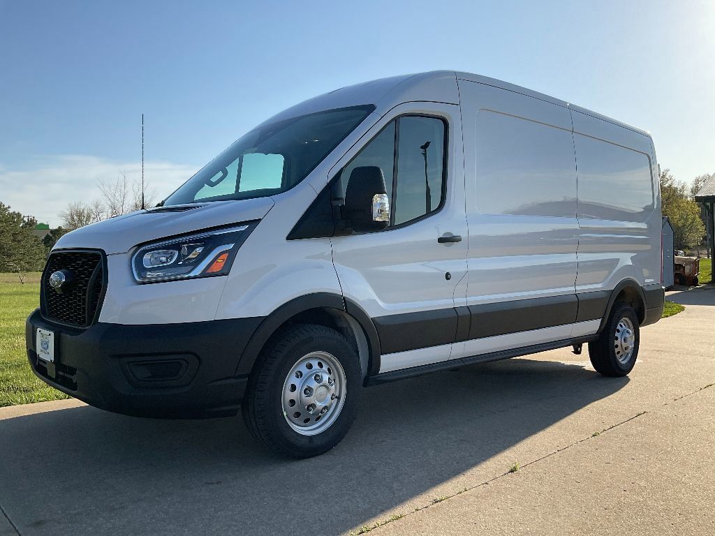 2025 Ford Transit Van Base's photo