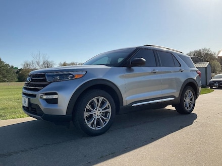 2020 Ford Explorer XLT SUV