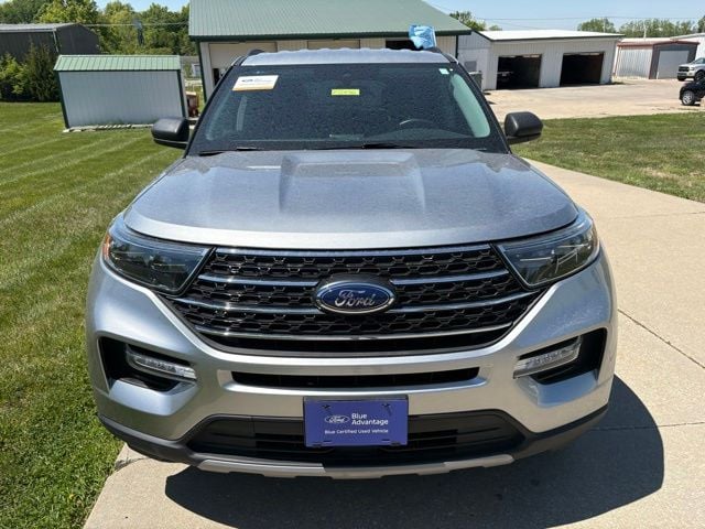 Certified 2024 Ford Explorer XLT with VIN 1FMSK8DHXRGA63253 for sale in Kansas City