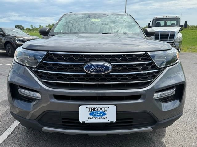 Used 2023 Ford Explorer XLT with VIN 1FMSK8DH2PGA51692 for sale in Kansas City