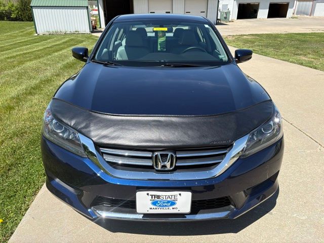 Used 2015 Honda Accord LX with VIN 1HGCR2F33FA198142 for sale in Kansas City