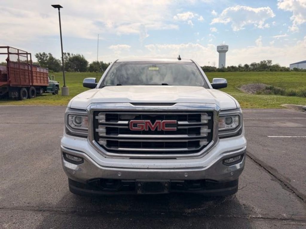 Used 2017 GMC Sierra 1500 SLT Truck