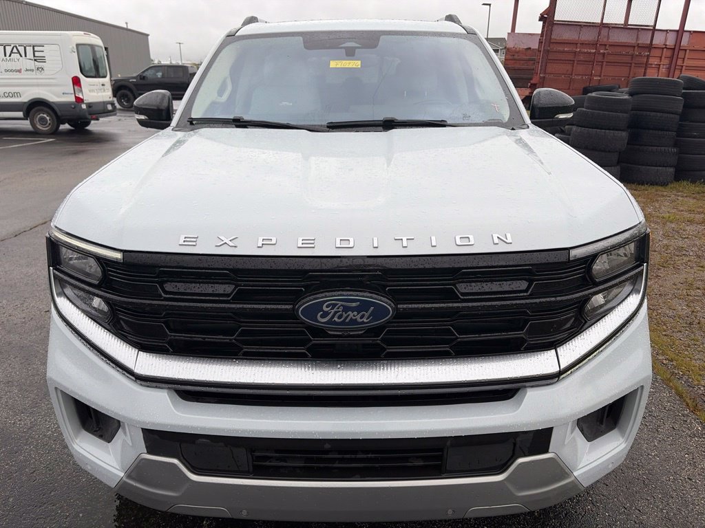 Certified 2025 Ford Expedition Platinum with VIN 1FMJK1M8XSEA42083 for sale in Kansas City