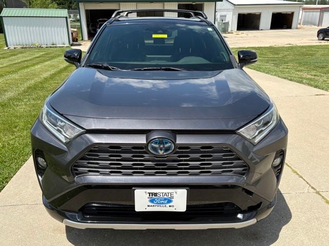 Used 2020 Toyota RAV4 XSE with VIN JTMEWRFV3LJ036193 for sale in Kansas City