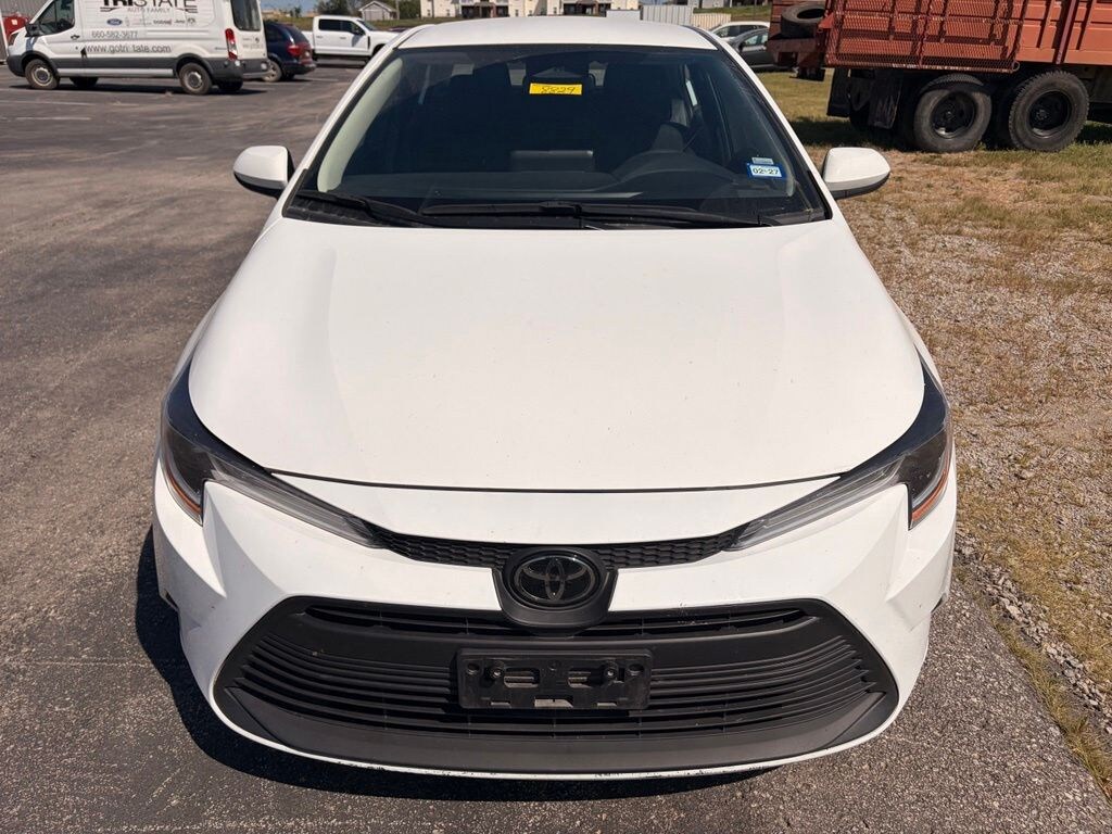 Used 2025 Toyota Corolla LE Sedan