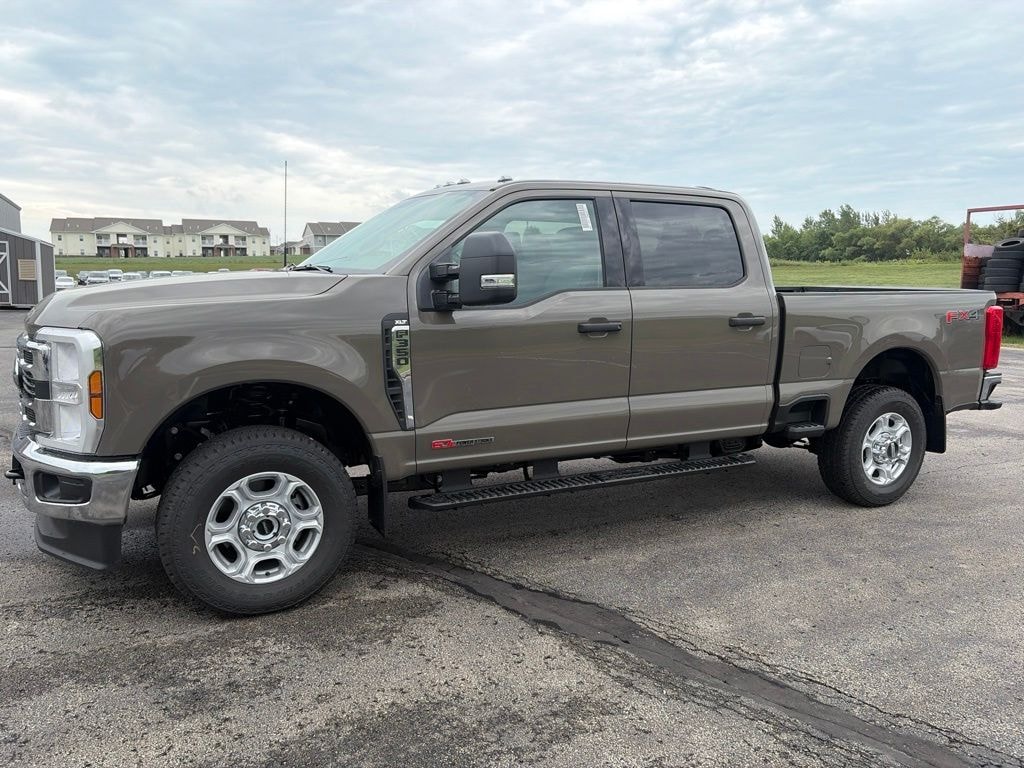 New 2026 Ford Super Duty F-350® XLT TRUCK