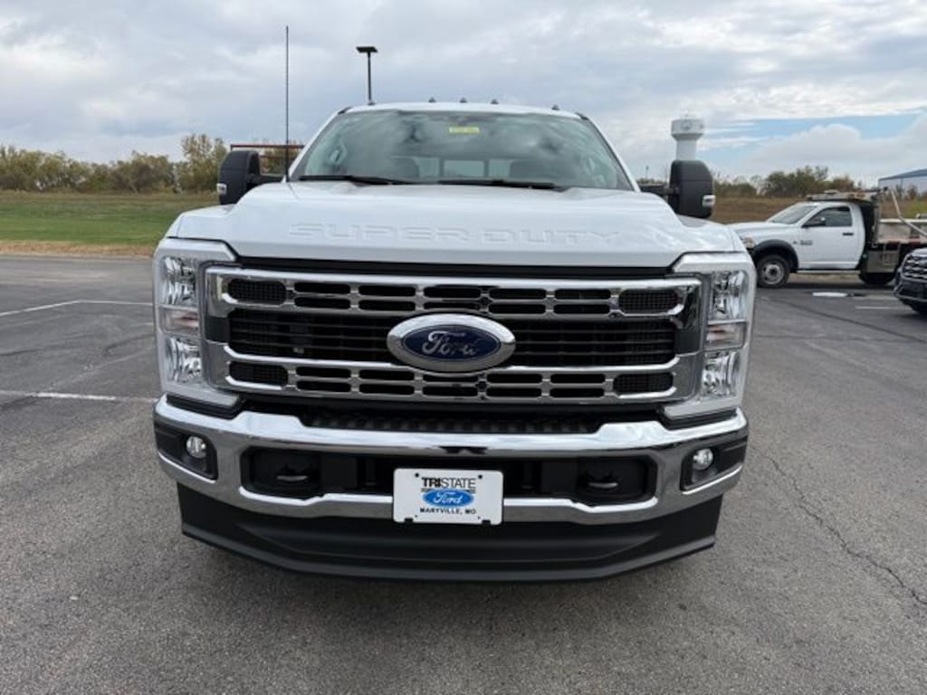 New 2026 Ford Super Duty F-350 XLT TRUCK