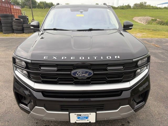 Used 2025 Ford Expedition Platinum with VIN 1FMJK1M8XSEA45694 for sale in Kansas City