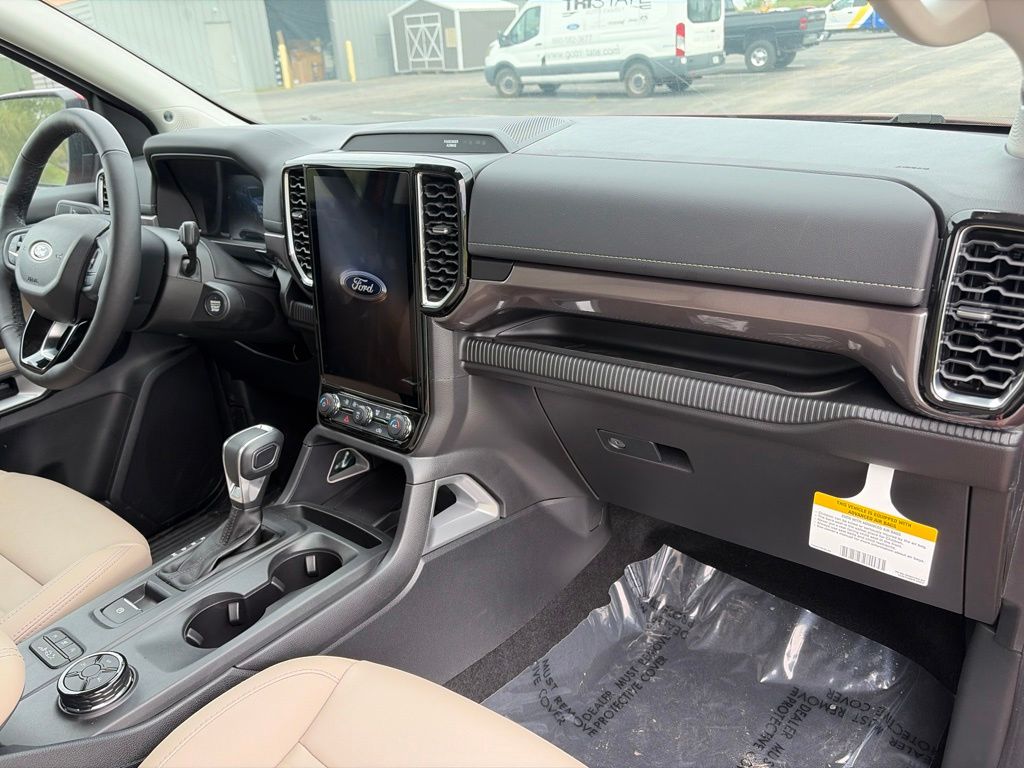 2025 Ford Ranger Lariat - Photo 11