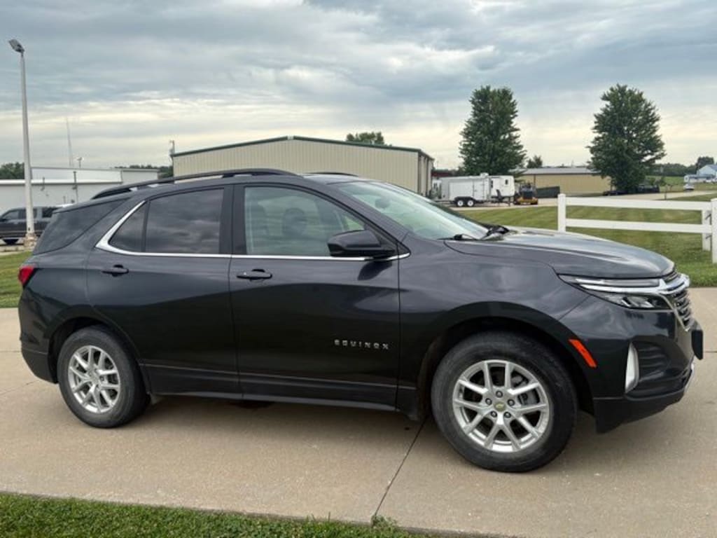Used 2023 Chevrolet Equinox LT SUV