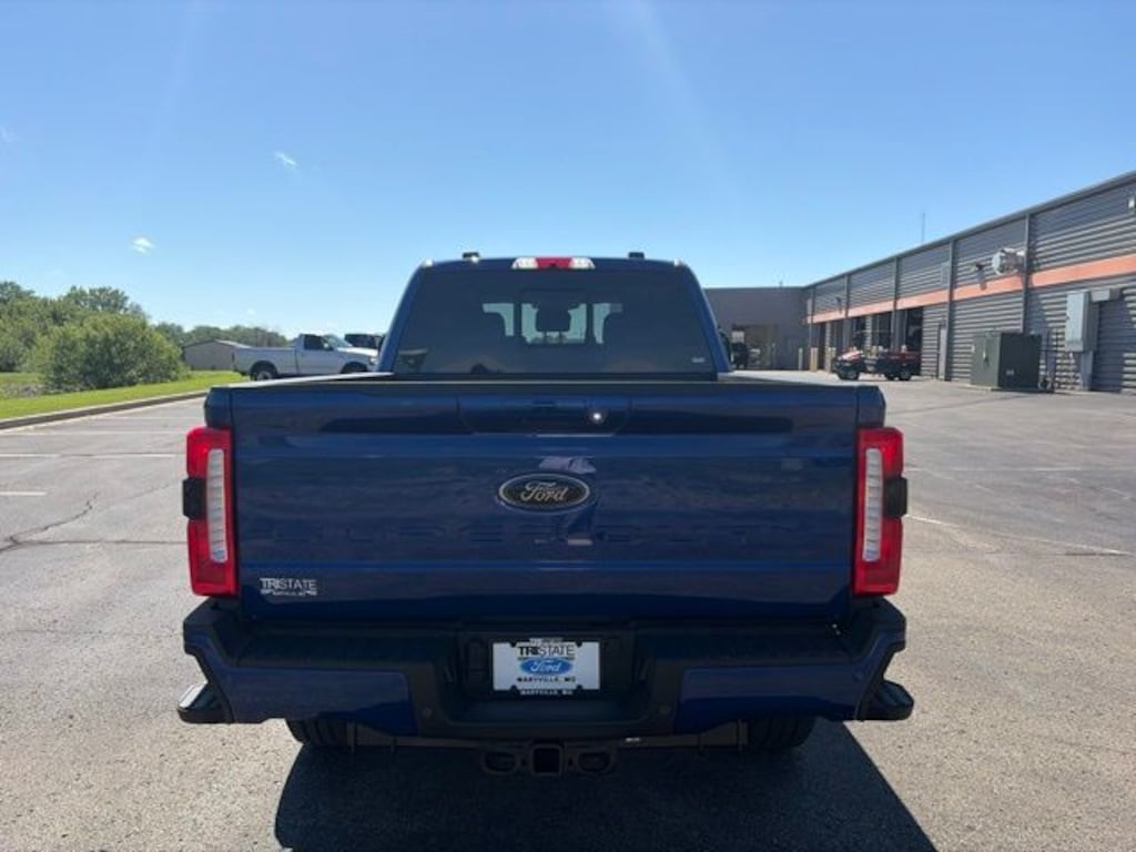 New 2026 Ford Super Duty F-350® Lariat® TRUCK