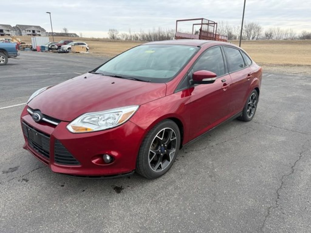 Used 2014 Ford Focus SE Sedan